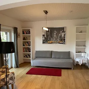  Apartment Aumuehle